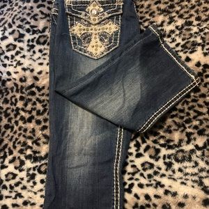 MISS CHIC Original Jean Capri. Size 9. NWT! (Smoke free home)